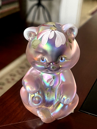 Fenton pink glass bear - fenton, w